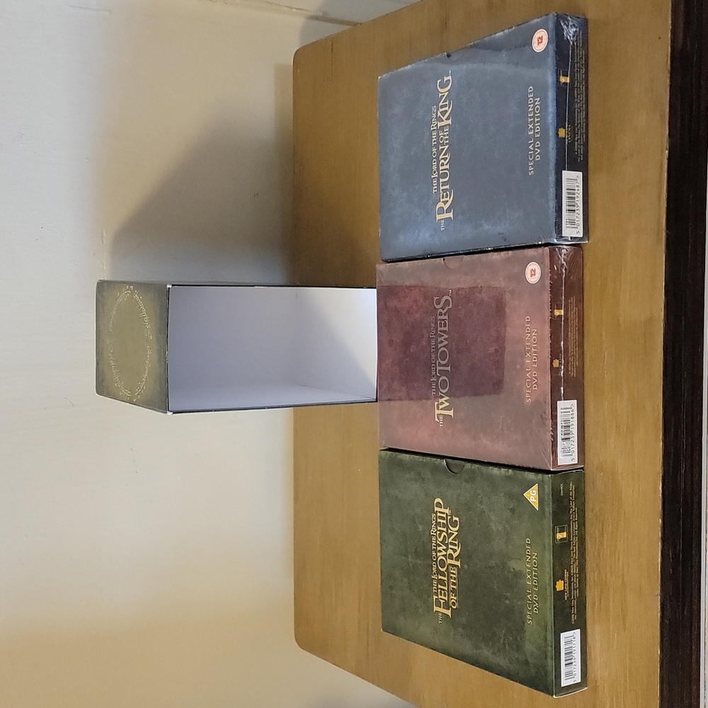 Lord Of The Rings Extended Edition 3 Part Box Set DVD Partially Unopened